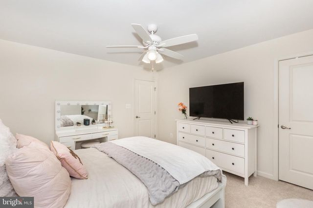 36 ROCKDALE DR, Seven Valleys, PA 17360