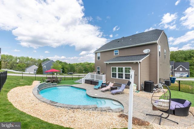36 ROCKDALE DR, Seven Valleys, PA 17360