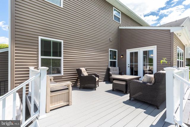 36 ROCKDALE DR, Seven Valleys, PA 17360