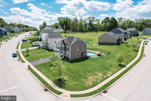 36 ROCKDALE DR, Seven Valleys, PA 17360