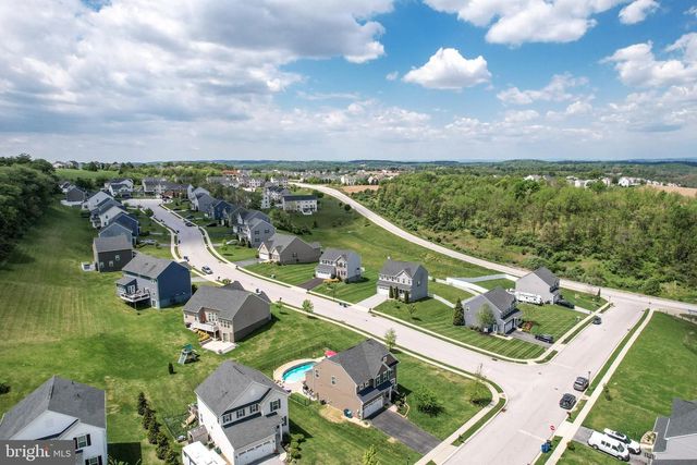 36 ROCKDALE DR, Seven Valleys, PA 17360