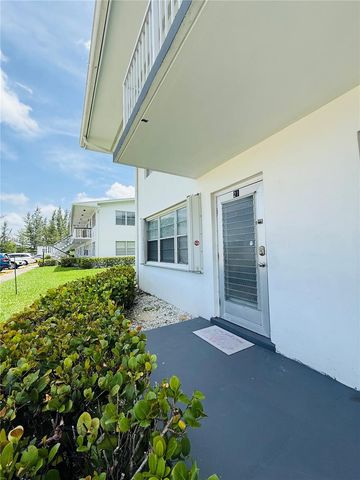 21 Windsor B b, West Palm Beach, FL 33417