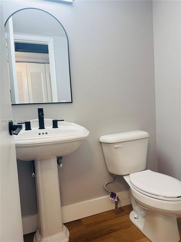 21 Windsor B b, West Palm Beach, FL 33417