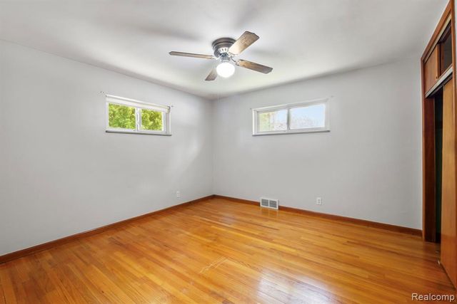 19050 Dartmouth Street, Dearborn, MI 48124