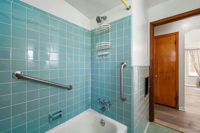 19050 Dartmouth Street, Dearborn, MI 48124