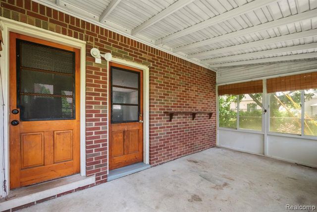 19050 Dartmouth Street, Dearborn, MI 48124