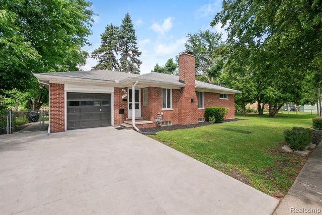 19050 Dartmouth Street, Dearborn, MI 48124