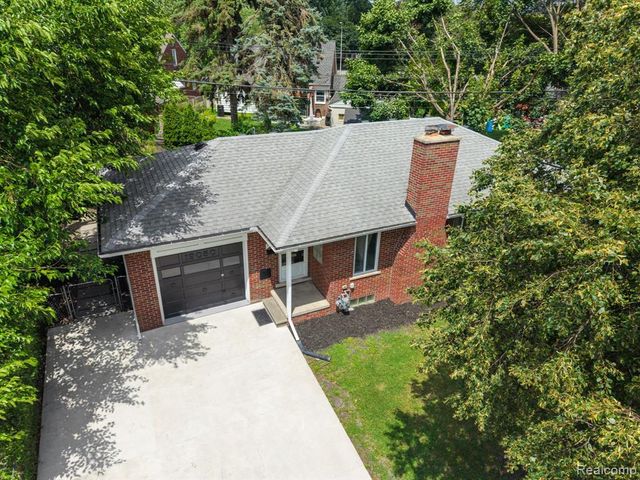 19050 Dartmouth Street, Dearborn, MI 48124