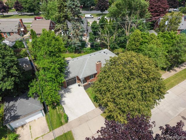 19050 Dartmouth Street, Dearborn, MI 48124