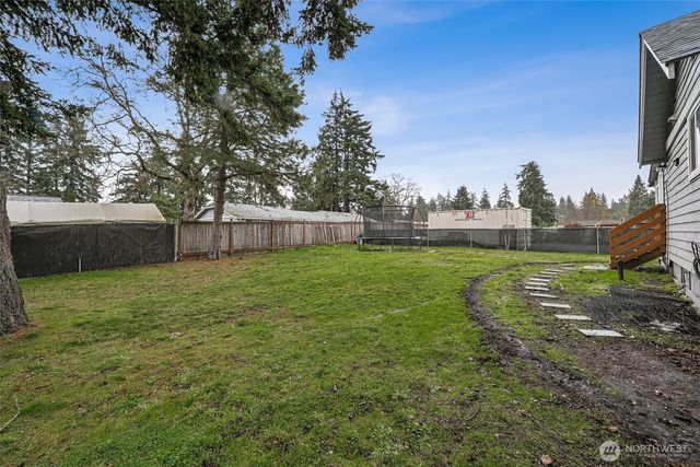 17403 Spanaway Lane E, Spanaway, WA 98387