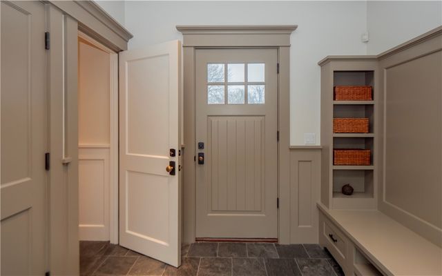 58 Ridge Road, Newport, RI 02840