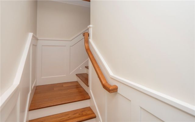 58 Ridge Road, Newport, RI 02840