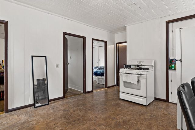 102 Francis Avenue, Pawtucket, RI 02860