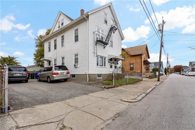 102 Francis Avenue, Pawtucket, RI 02860