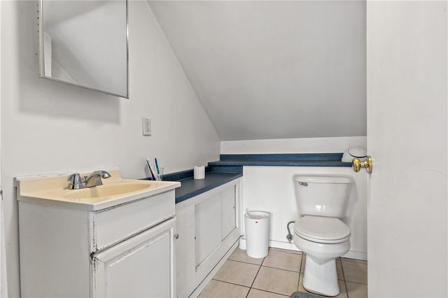 102 Francis Avenue, Pawtucket, RI 02860