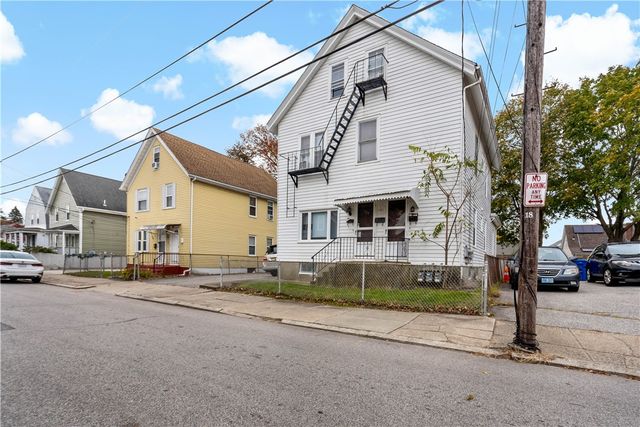 102 Francis Avenue, Pawtucket, RI 02860