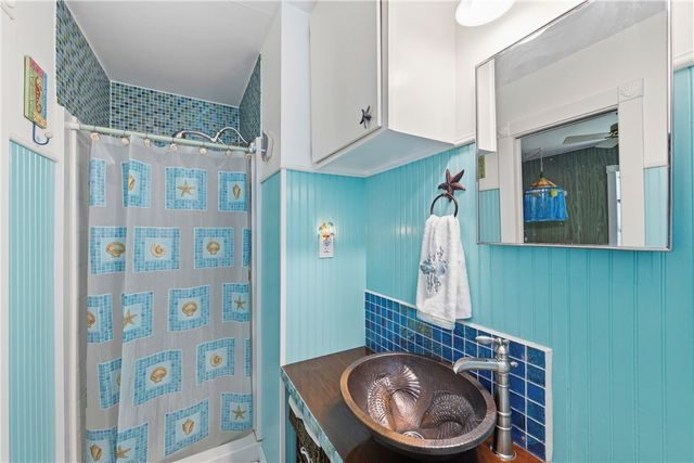 308 W Avenue A, Port Aransas, TX 78373