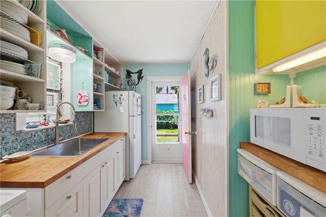 308 W Avenue A, Port Aransas, TX 78373