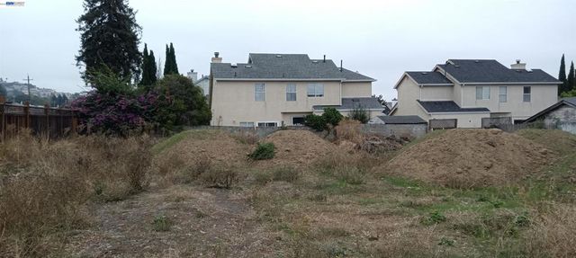 1672 1672 162Nd Ave, San Leandro, CA 94578