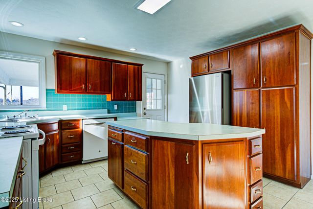 430 College St, Elizabethtown, KY 42701