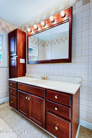 430 College St, Elizabethtown, KY 42701