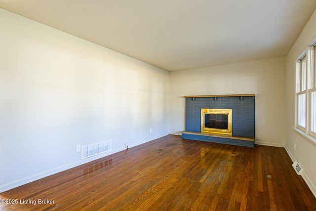 430 College St, Elizabethtown, KY 42701