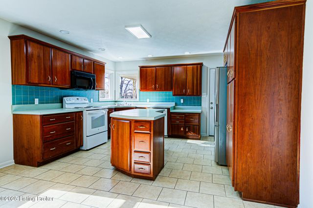 430 College St, Elizabethtown, KY 42701