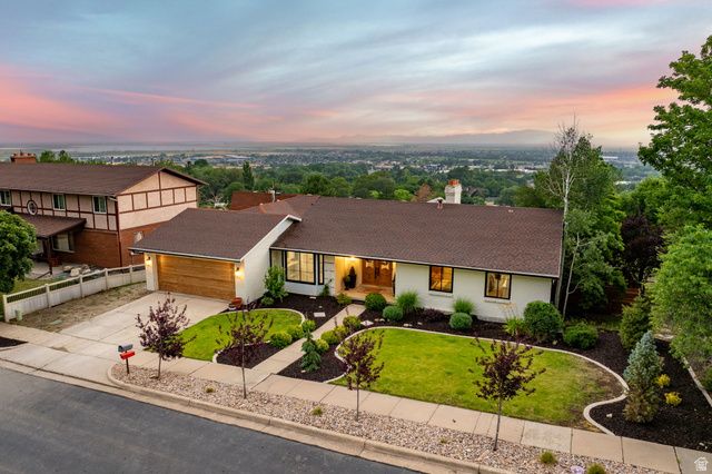 126 S SUNSET DR, Farmington, UT 84025