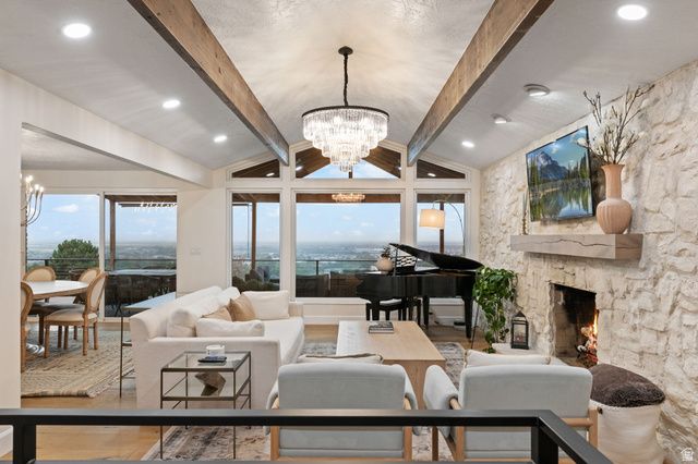 126 S SUNSET DR, Farmington, UT 84025