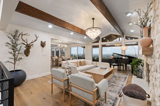 126 S SUNSET DR, Farmington, UT 84025