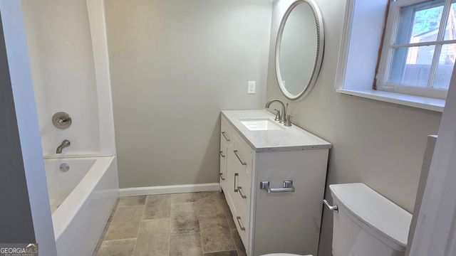 4270 E Hamill Drive, Buford, GA 30519