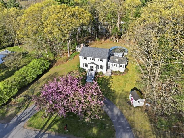 3 Fairway Dr, Canton, MA 02021