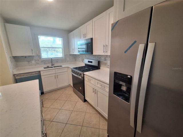 3128 59TH STREET S 115, Gulfport, FL 33707