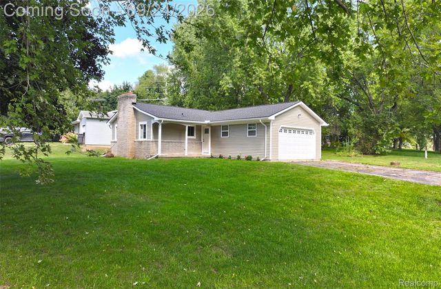 2416 Monte Carlo Drive, Oceola Township, MI 48843
