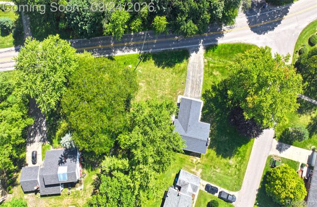 2416 Monte Carlo Drive, Oceola Township, MI 48843