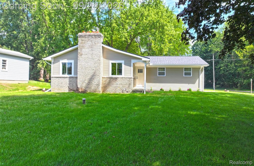 2416 Monte Carlo Drive, Oceola Township, MI 48843