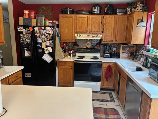 1033 Pinecrest Street, Norman, OK 73071