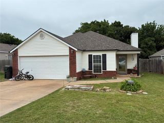 1033 Pinecrest Street, Norman, OK 73071