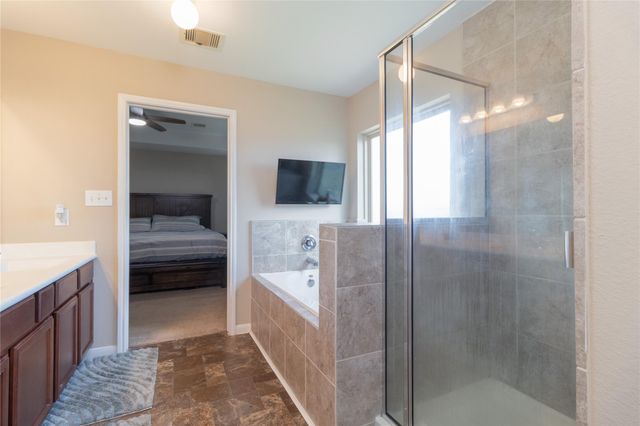 10731 Sun River Falls Drive, Humble, TX 77396