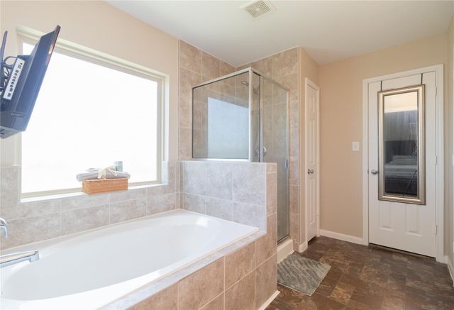 10731 Sun River Falls Drive, Humble, TX 77396