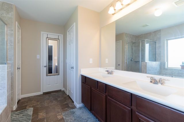 10731 Sun River Falls Drive, Humble, TX 77396