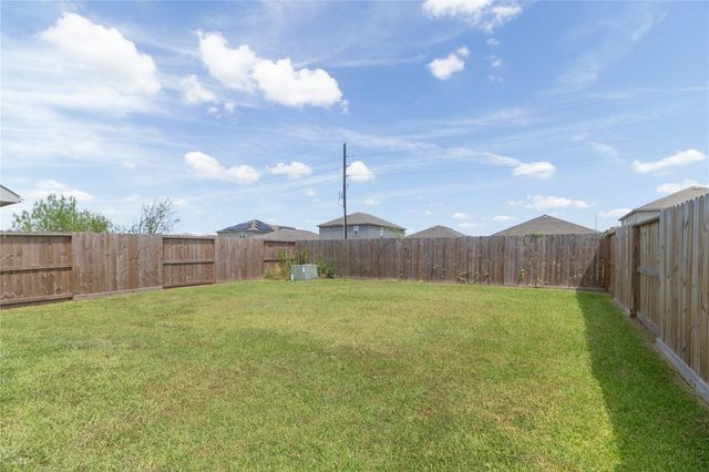 10731 Sun River Falls Drive, Humble, TX 77396