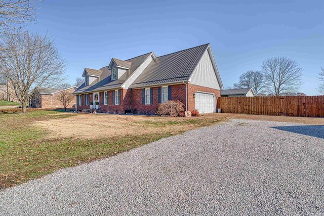 6801 Henze Road, Evansville, IN 47720