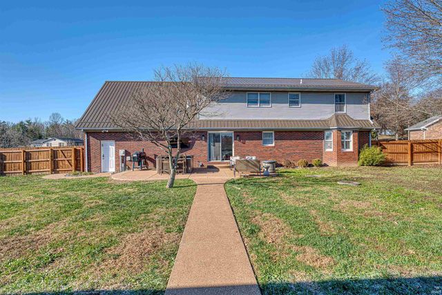 6801 Henze Road, Evansville, IN 47720