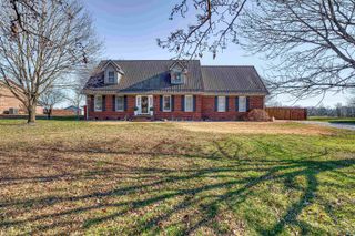 6801 Henze Road, Evansville, IN 47720