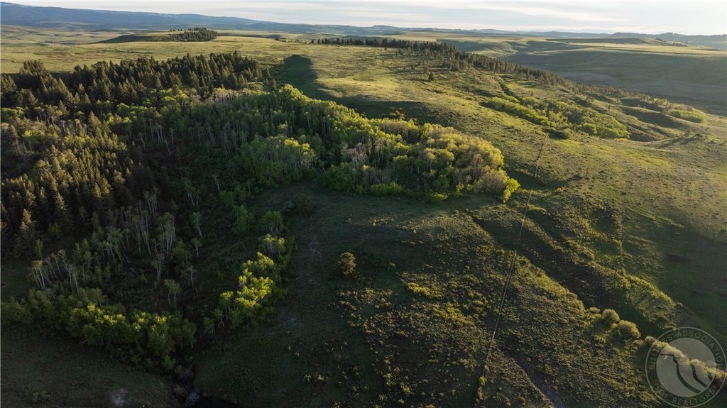 2887 Piper Cutoff S, Lewistown, MT 59457 photo 16