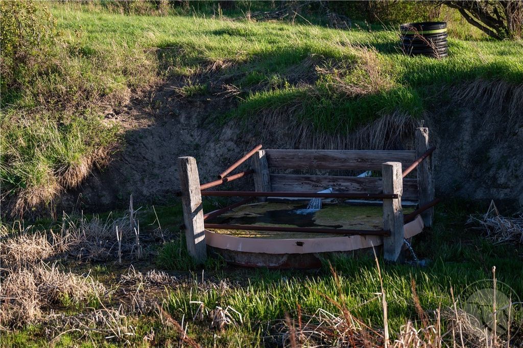 2887 Piper Cutoff S, Lewistown, MT 59457 photo 31