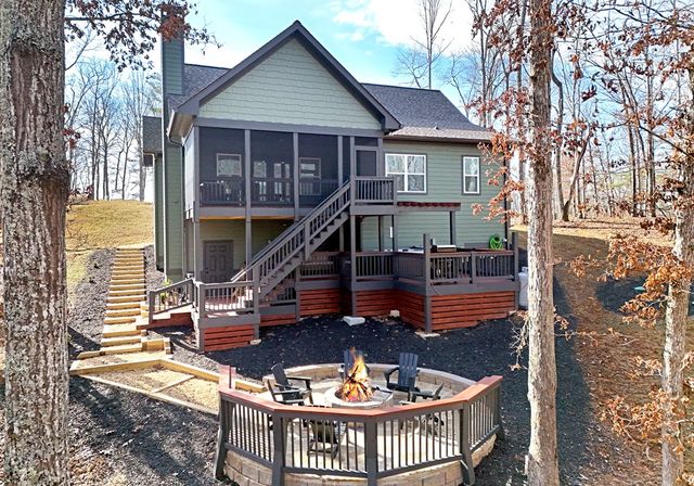 1008 Ridge Drive, Morganton, GA 30560