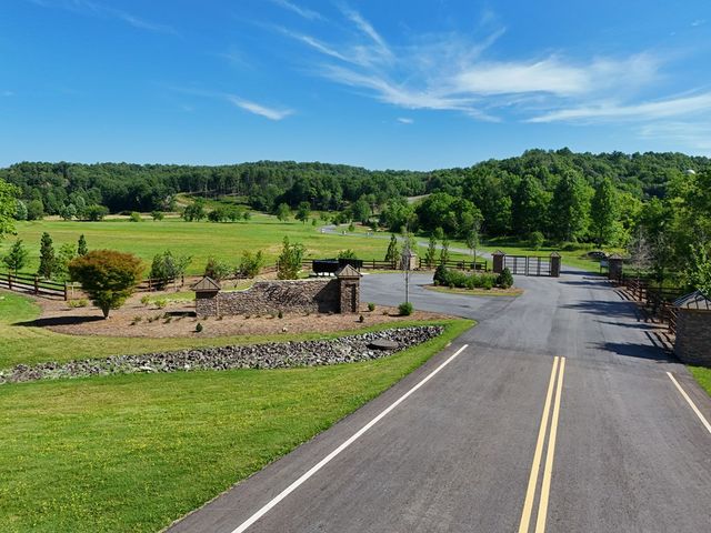 1008 Ridge Drive, Morganton, GA 30560