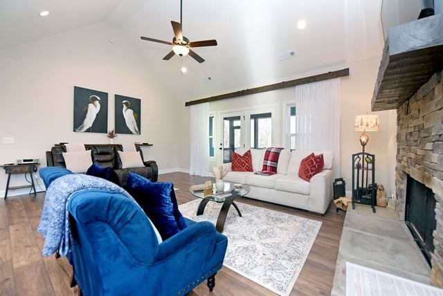 1008 Ridge Drive, Morganton, GA 30560